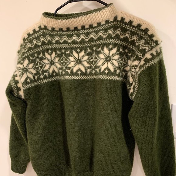 Vintage Wool Knit Sweater - Picture 4 of 8